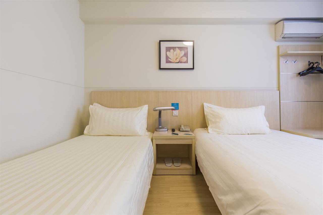Jinjiang Inn Select Jiaxing Wanda Plaza Екстер'єр фото