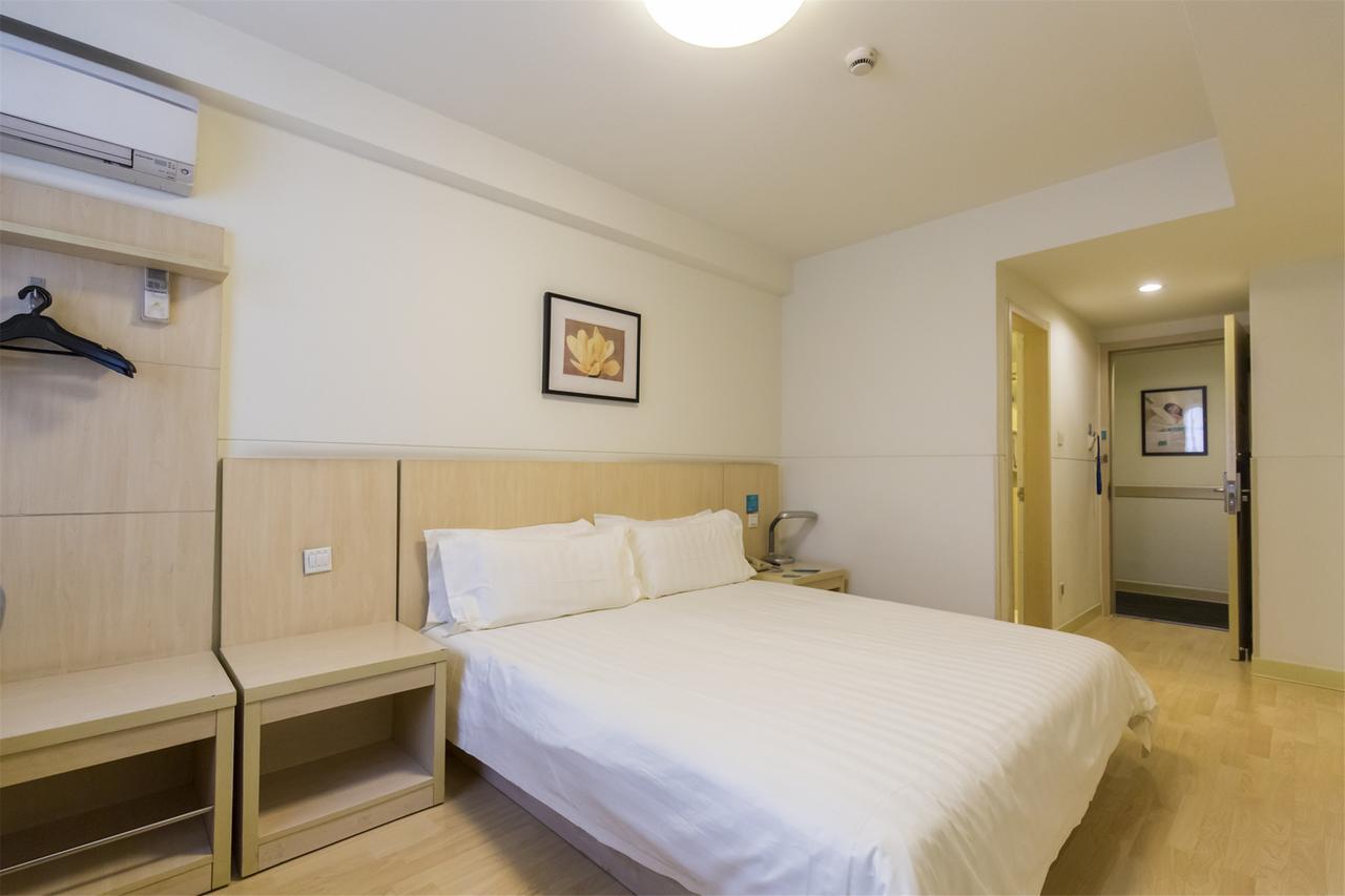 Jinjiang Inn Select Jiaxing Wanda Plaza Екстер'єр фото
